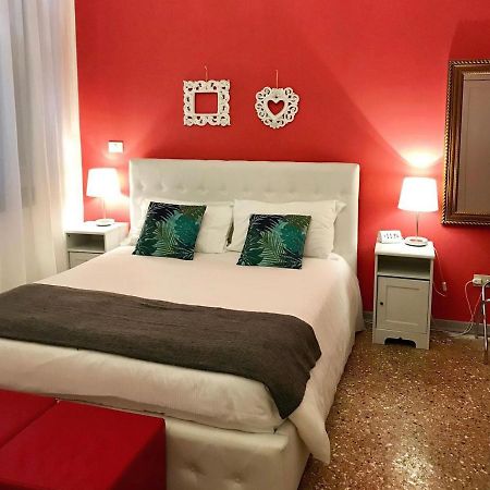Residenza Quaggio Ca' Grimani Hotel Venice Luaran gambar