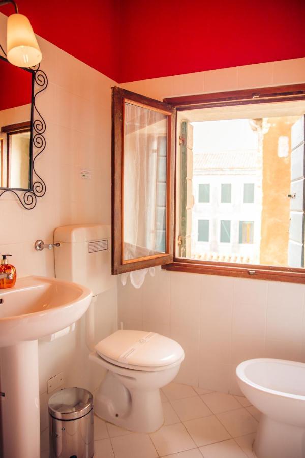 Residenza Quaggio Ca' Grimani Hotel Venice Luaran gambar