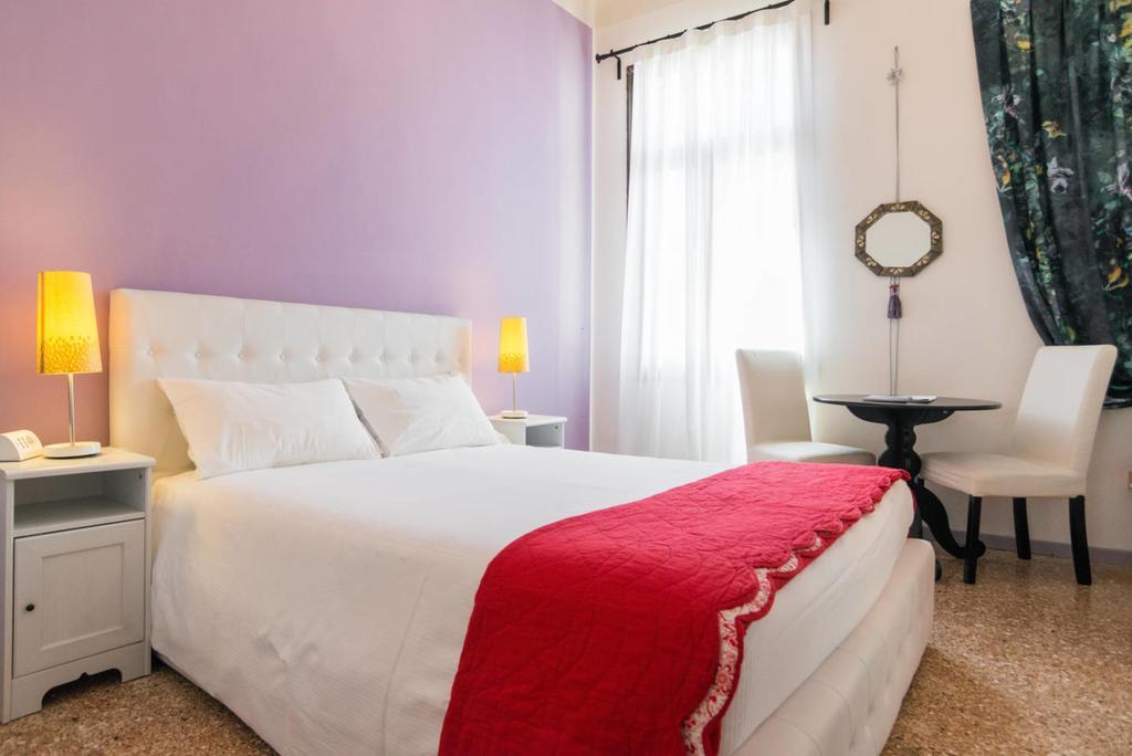 Residenza Quaggio Ca' Grimani Hotel Venice Luaran gambar