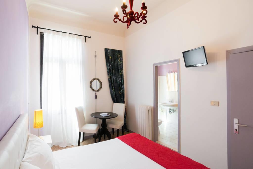 Residenza Quaggio Ca' Grimani Hotel Venice Luaran gambar